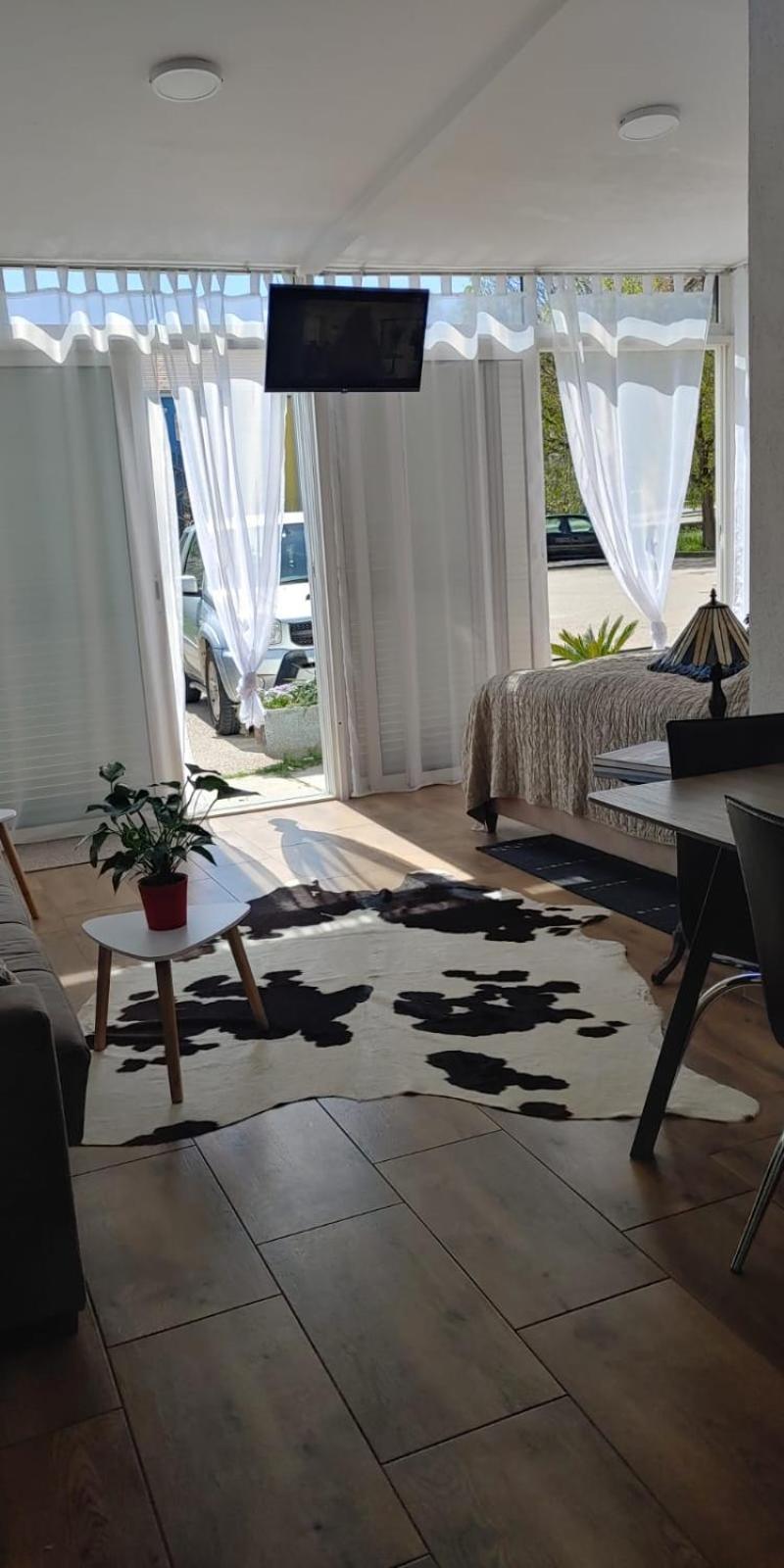 Piccolo Apartman Knin Kültér fotó