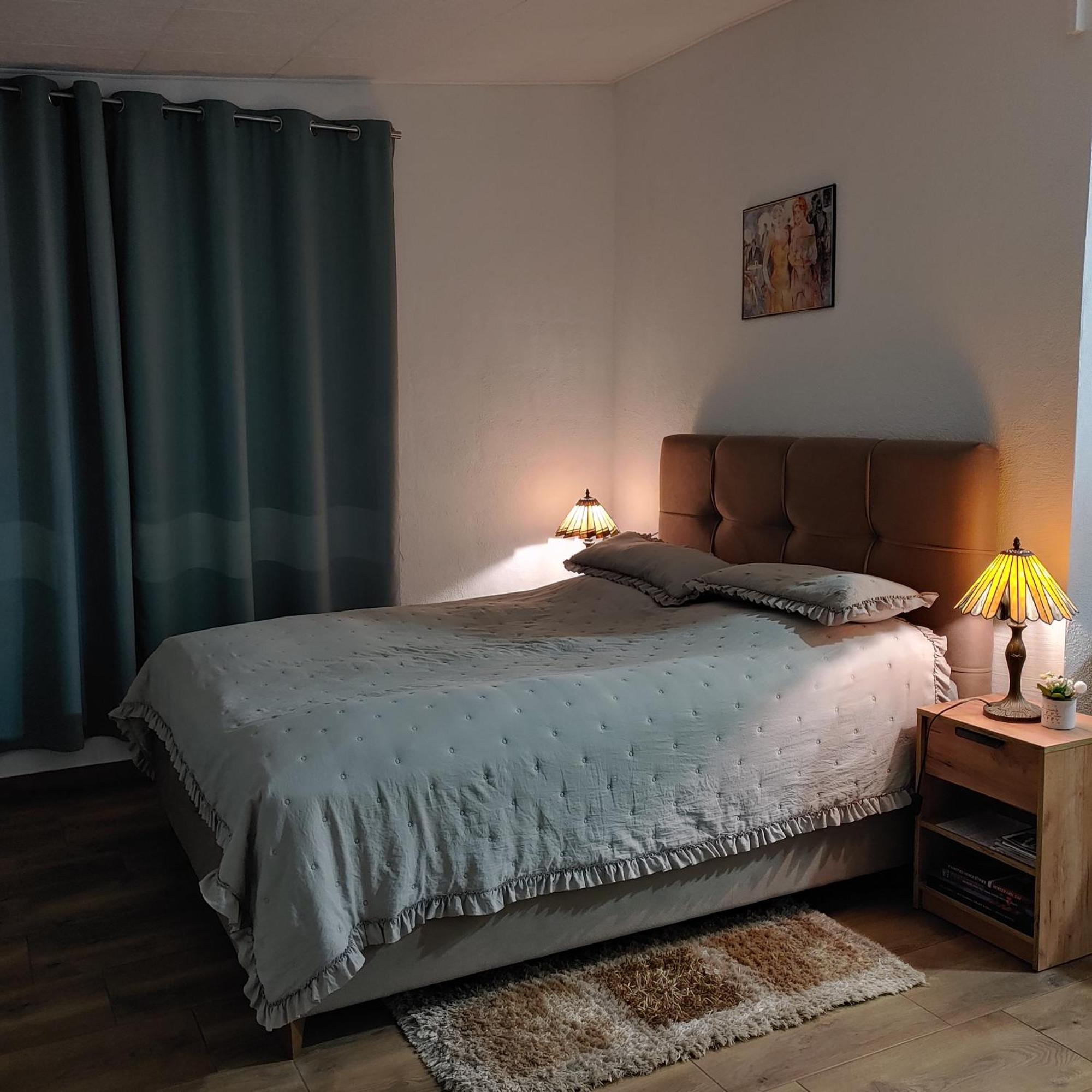 Piccolo Apartman Knin Kültér fotó