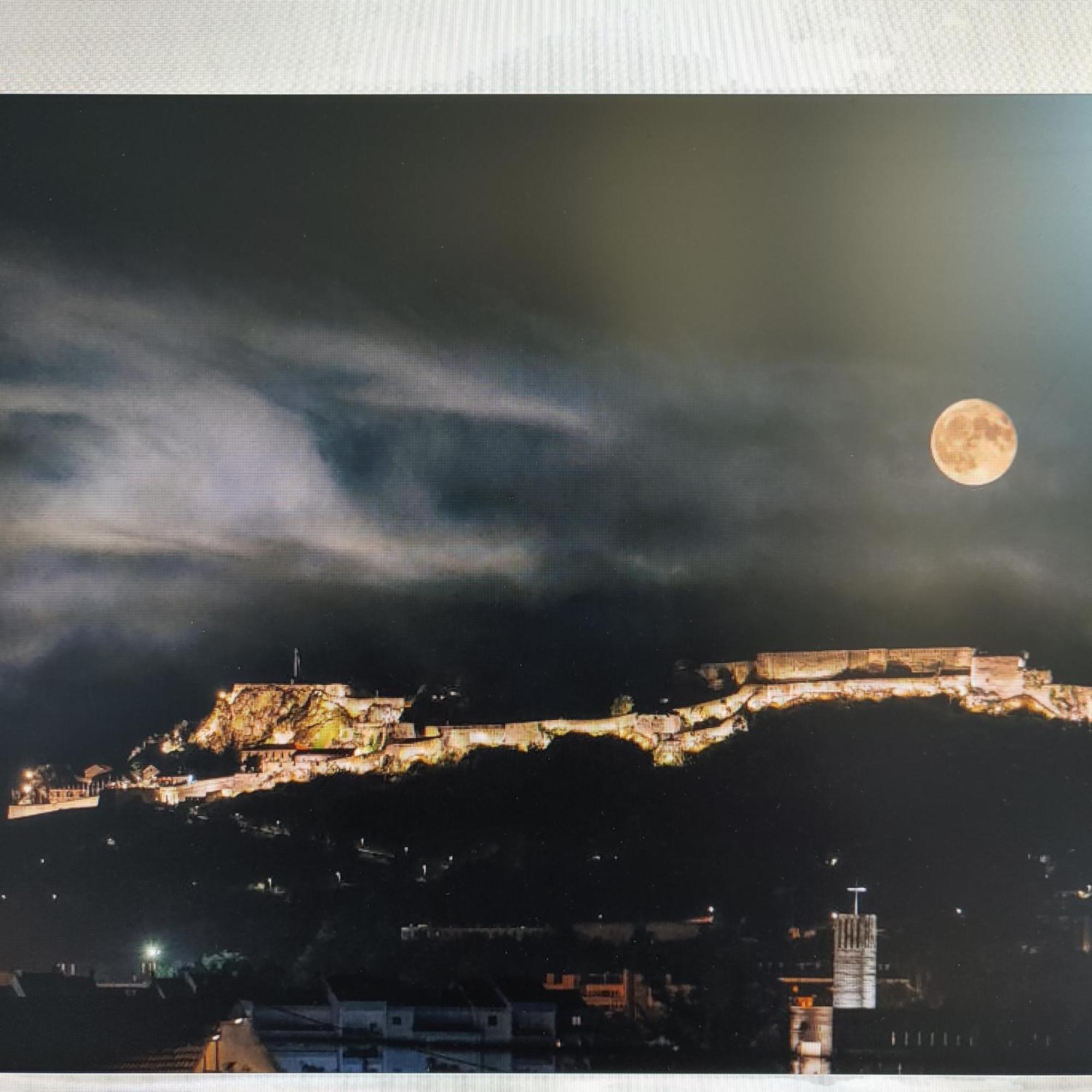Piccolo Apartman Knin Kültér fotó